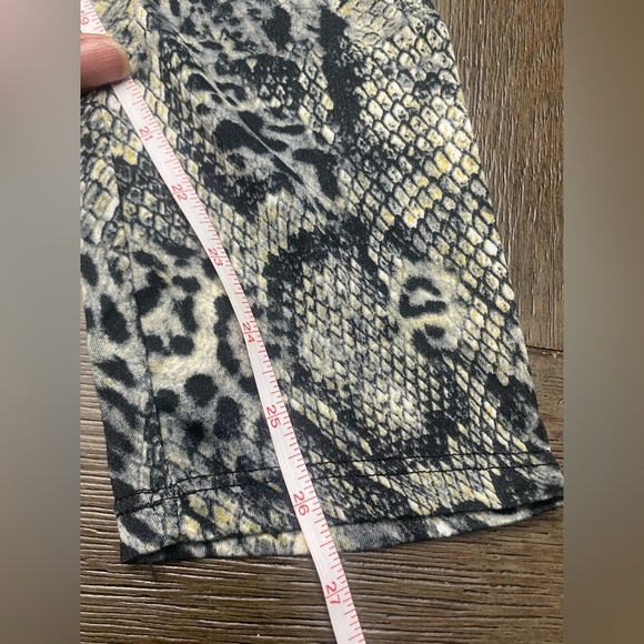 Bobbie Brooks 2X Plus Size Yoga Tights Animal Print - Picture 4 of 6